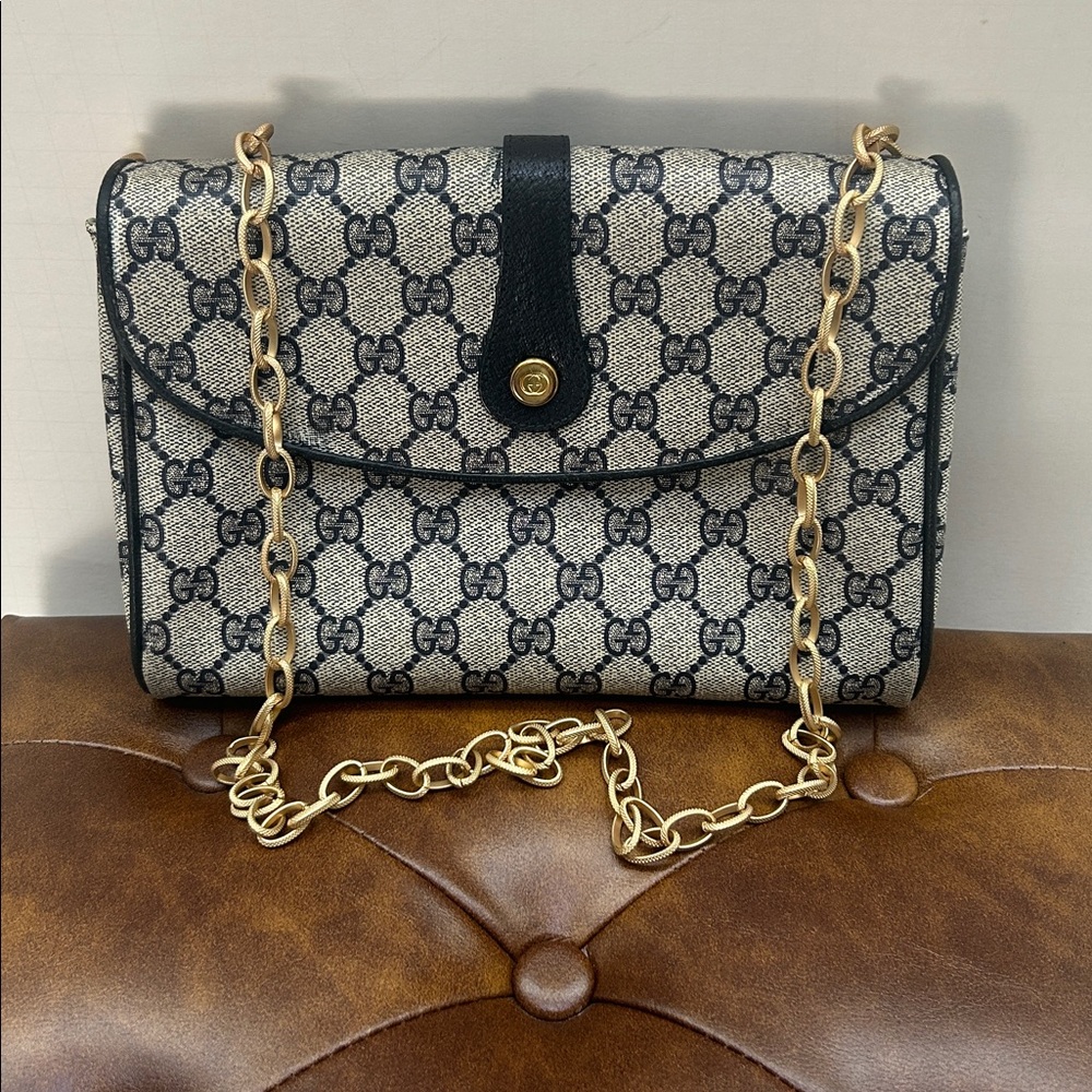 ***SOLD*** Gucci navy blue GG canvas 2-way clutch
